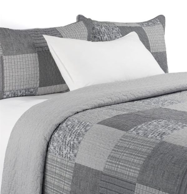 PEDRO DOUBLE QUEEN QUILT SET on Sale